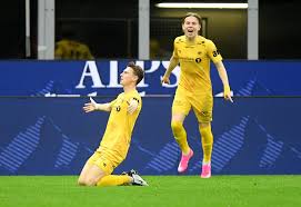 Fotballklubben bodø/glimt information, including address, telephone, fax, official website, stadium and manager. Ac Milan Scrape Past Bodo Glimt And Into Europa League Playoff Round Forza Italian Football