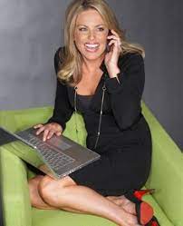 Earlier, she worked for kttv/fox 11 and fox news channel. 25 Courtney Friel Ideas Courtney News Anchor Female News Anchors