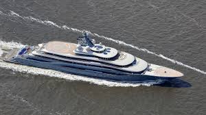 (bgo) jeff bezos buys a $400 million dollar superyacht named flying fox? 136m Lurssen Superyacht Flying Fox Captured Underway