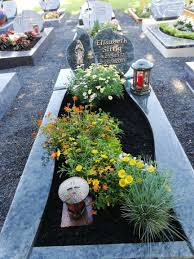 Pin Von Uschi Cholewczynski Auf Friedhof Friedhof