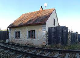 19.05.1978 (43 let) valašské meziříčí, československo. File Vcelna Lesni Kolonie 242 01 Jpg Wikimedia Commons