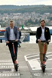 Minister Mark Boris Andrijanič visits the Obalno-kraška region:  "Strengthening digital skills for a more successful, more developed region" 