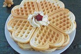 Joghurtwaffeln Von Dorofee77 Chefkoch Rezept Joghurt Waffeln Zuckerfrei Backen Waffeln