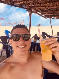 18h: fim do último dia antes do recesso do Judiciário. Mais um ano acabou e  eu não fiz promessas de atalhos fáceis a clientes, nem vendi curso de  faturamento de não-sei-quantos-mil-reais a