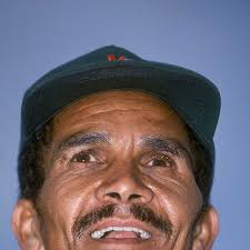 Omar Henry's Instagram, Twitter & Facebook