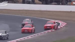 Con giphy, puedes elegir entre una miríada de gif gratuitos para cada . Gif De Autos De Carreras 120 Imagenes Animadas De Autos Rapidos