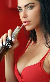 Stella Versini Pictures (7 Images)