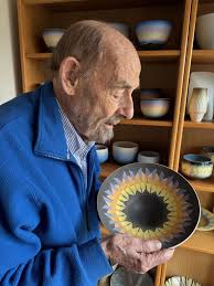 We are very excited to showcase work from the acclaimed potter Peter Lane.  'Porcelain, with its fine texture, purity and whiteness, allows me to  explore relationships between form and surface in a