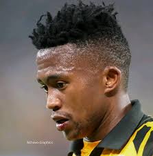 CONGRATULATIONS, MDUDUZI SHABALALA! Kaizer Chiefs' Player of the Month for  November— fully deserved! ✌️💛🖤