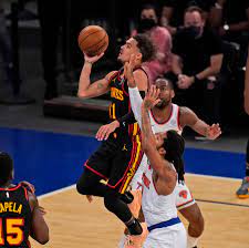 Trae young hand behind back after bowing in the final minute of wednesday night's game 5 at the garden, knicks fans were on their feet to show their appreciation for a new york team that. A Wrenching Knicks Loss But An Electric Night At The Garden The New York Times