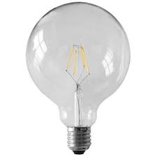 Led Filament G125 550lm De Led S Light Heldere Led Lamp Heeft Een Warme Witte Kleur En Een Stralingshoek Van 360 Graden De Led Chip Heeft Een Dikte Van Slechts 1 Mm Waardoor Zij