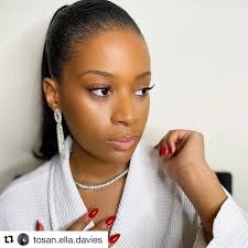 Repost @tosan.ella.davies we miss you tooooo❤️❤️❤️❤️ ・・・ Down to my last  acrylic #stillstanding 📸 @yesitslarry 💄 @yesitslarry 💅🏽  @thenailboutiqueng 💇🏽‍♀️ @timshairandwigs