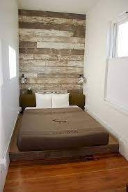 45 Awesome Small Apartment Bedroom Design And Decor Ideas Small Apartment Bedrooms Small Space Bedroom Apartment Bedroom Design