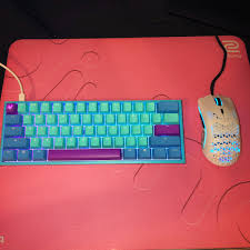 Of course, the best keyboard for fortnite isn't going to transform a mediocre player into ninja overnight but it will give you an edge over players using and if you don't want to stop there, you can check out our guide to the best fortnite headset, or pair your new keyboard with the best gaming mouse. Benjyfishy On Twitter You Have No Mouse Space Wtf