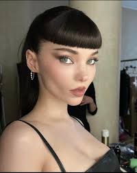 DoveCameron #LivAndMaddie #dove #sexy #Queen