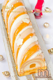 Buche Passion Yuzu Banane Et Chocolat Lacte Caramel Macaronette Et Cie Gateaux Et Desserts Biscuit De Noel Dessert Noel