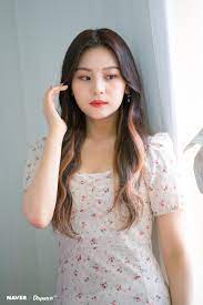 Forever with gfriend and buddy. Umji R Gfriend