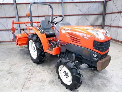Kubota KT215 Tractor