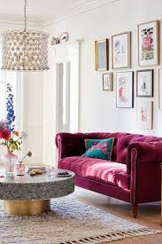 Tan and maroon dining room wall color ideas diningroomdecorideas. 41 Beautiful Burgundy Accents For Fall Home Decor Digsdigs