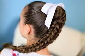 If you like the attention of others, then this hairstyle is just for you! Box 4 Sided Fishtail Braid Cute Braid Ideas Cute Girls Hairstyles