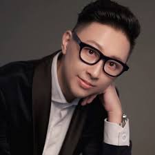 聽過一個江湖傳聞about GENZ 1. send呢個emoji 😂 既人係老2.工作上同長輩先會用WhatsApp，￼私底下用ig inbox  Snapchat Snapchat Be real 3. Ig story 用boomerang =80/90後Errrrrrm 仲有乜？ ￼