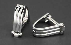 Bale Ii La Maison Du Bouton De Manchette Bouton De Manchette Manchette Bouton