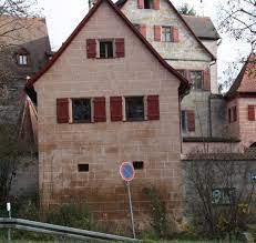 Altdorf bei nürnberg · 120 m² · wohnung · stellplatz · erdgeschoss · altbau. 3 Zimmer Wohnung Zu Vermieten 90518 Altdorf Bei Nurnberg Mapio Net