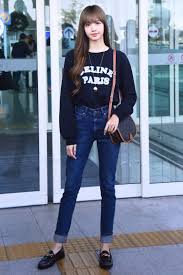 Blackpink 's lisa may have a new clothing line in the works. 10 Outfit Inspo To Steal From Blackpink S Lisa Her World Singapore