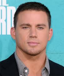 Channing tatum wore faux hawk hairstyle with short french beard to look smart on different award 11. Channing Tatum Short Straight Hairstyle