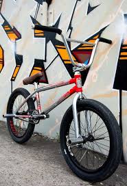 Descargar el fondo de pantalla pipes glowing colors. Partes Para Bicicleta Bmx Bmx United