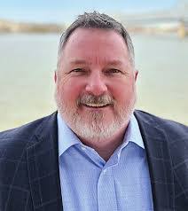 Taylor Gilson's Instagram, Twitter & Facebook