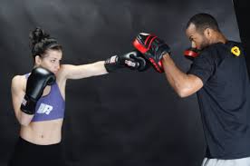 Keep in mind that glove weight doesn't necessarily reflect the size of the space in the hand for the glove. 3 Key Differences Between Men S And Women S Boxing Gloves Ringside Boxing Blog