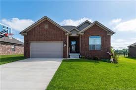 207 Liam Noble Circle Sellersburg In 47172 Mls 201907608 Real Estate Services Real Estate Website