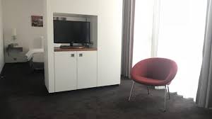 This is absolutely suitable for a golf/sports, business, luxury, international holiday. Review Hilton Garden Inn Stuttgart Was Bietet Das Hotel