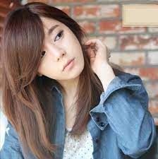 Side Swept Bangs The Most Popular Type Of Bangs As It Can Compliment Any Kind Of Hairstyle Long Hair Girl Side Fringe Hairstyles Hair Beauty