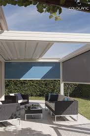Les pergolas sur mesure toiture verre sont composées d'une structure de très grande qualité puisqu'elle est composée d' aluminium extrudé de plus de 2,5 mm d'épaisseur. Pergolas Archive Coublanc