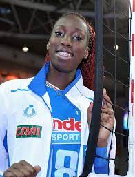 She plays for imoco volley and is part of the italy women's national volleyball team. Italy S Paola Egonu And Usa S Lauren Gibbemeyer Signed To Igor Norva
