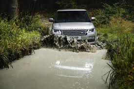 The Latest Range Rover Is A Plug In Hybrid That Can Still Handle Off Roading The Verge