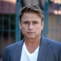 Robert Savarese's Instagram, Twitter & Facebook