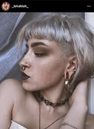 Rebekah Mackenzie (rebekxhm)