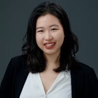 Alina Barnard's Instagram, Twitter & Facebook