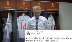 Obejrzyjcie w galerii memy o tych wydarzeniach. Sprawdzilem Trzy Razy Czy Nie Fejk Konto Tak Twitter Zareagowal Na Zwolnienie Brzeczka Pilkarskie Memy Wideo I Newsy Ekstraklasatrolls Pl