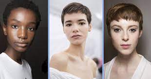 Il faut prendre la bonne décision lorsque l'on fait couper ses cheveux courts, car on ne peut pas revenir en arrière. Coupe Courte Femme 2020 Marie Claire