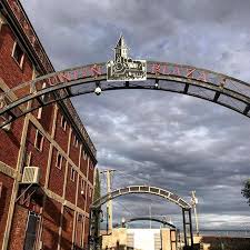 Its Monday But How Did You Spend Your Weekend Fireworks Shopping On The Border Did You Eat Out Or Come Out To The Ar Downtown El Paso Firework Shop El Paso