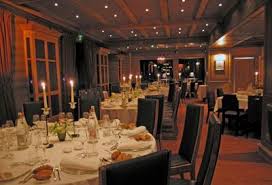 Restaurants à marseille en bord de mer > le mag > privatiser un restaurant pour son mariage à notre restaurant d'une capacité de 150 personnes vous propose également un service traiteur sur. Mariage Dans Les Vosges A L Hotel Les Jardins De Sophie