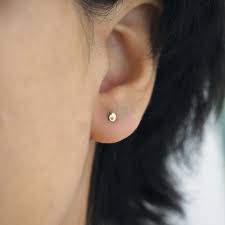 نتیجه جستجوی لغت [studs] در گوگل