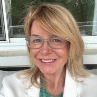 60+ "Laura Travis" profiles