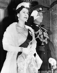 Though elizabeth's mother suggested the bride simply swap out tiaras, the princess would not have it. The Edinburgh Wedding Bracelet The Court Jeweller