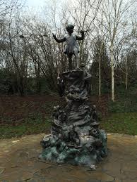 Statue De Peter Pan Aux Kensington Gardens Que Voir A Londres