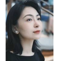 300+ perfiles de «Virginia»